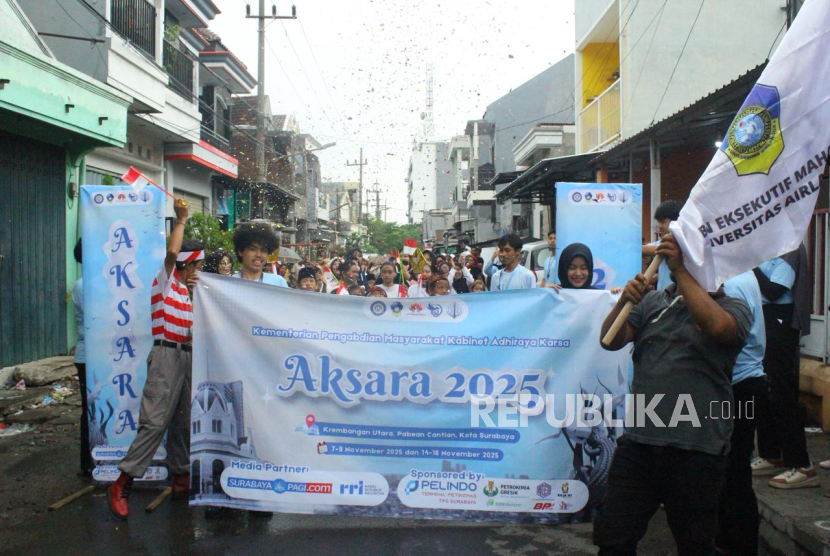 Karnaval AKSARA 2025 Wujud Harmoni Mahasiswa dan Masyarakat di Krembangan Utara