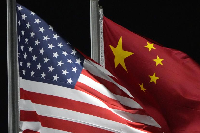 Bendera Amerika Serikat (AS) dan China.