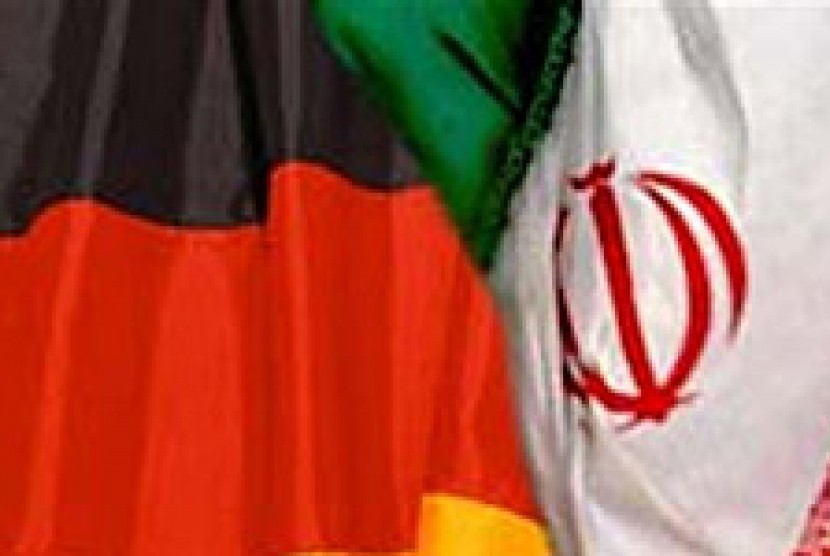 Bendera Iran dan Jerman. Jerman telah mengusir dua diplomat Iran yang berada di Kedutaan Besar Iran di Berlin, pada Rabu (22/2/2023). Langkah itu merupakan sikap balasan atas hukuman mati yang dijatuhkan Iran terhadap salah satu warga negaranya yang keturunan Iran.