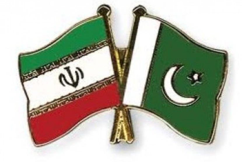 Bendera Iran dan Pakistan (Ilustrasi)