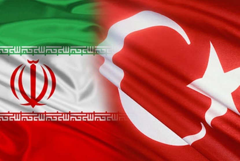 Bendera Iran dan Turki