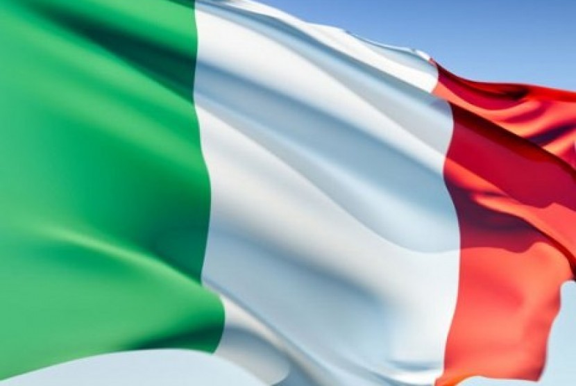 Kereta gantung yang jatuh di Italia membawa 11 penumpang. Bendera Italia