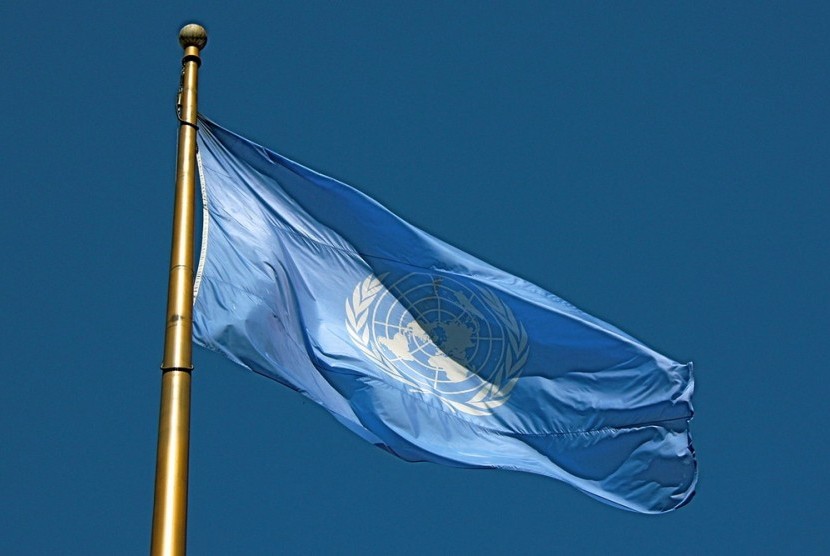 Bendera PBB. Seorang diplomat Filipina yang bertugas di PBB positif corona. Ilustrasi.
