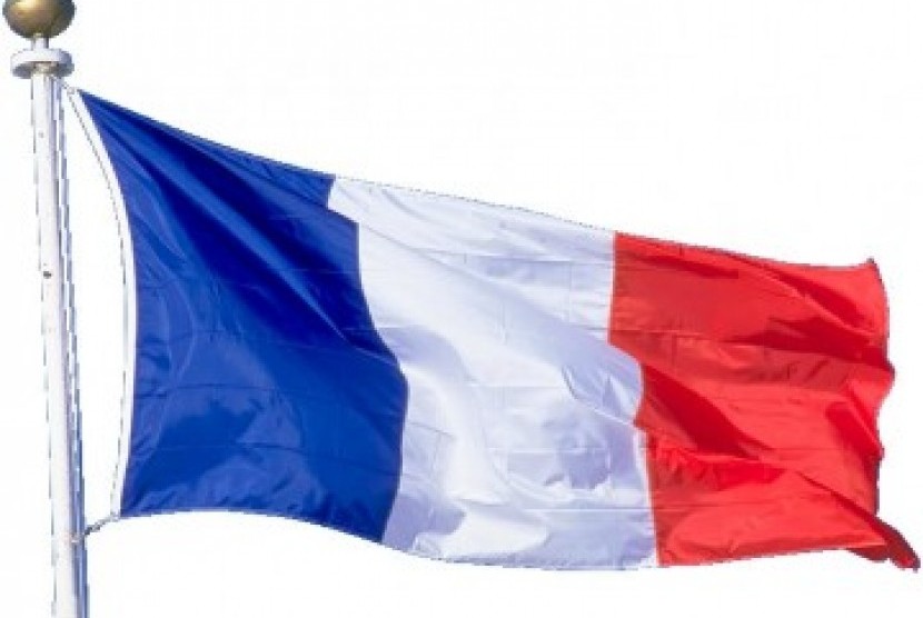 Bendera Prancis. Prancis masih melakukan pengawasan ketat terhadap sejumlah masjid 
