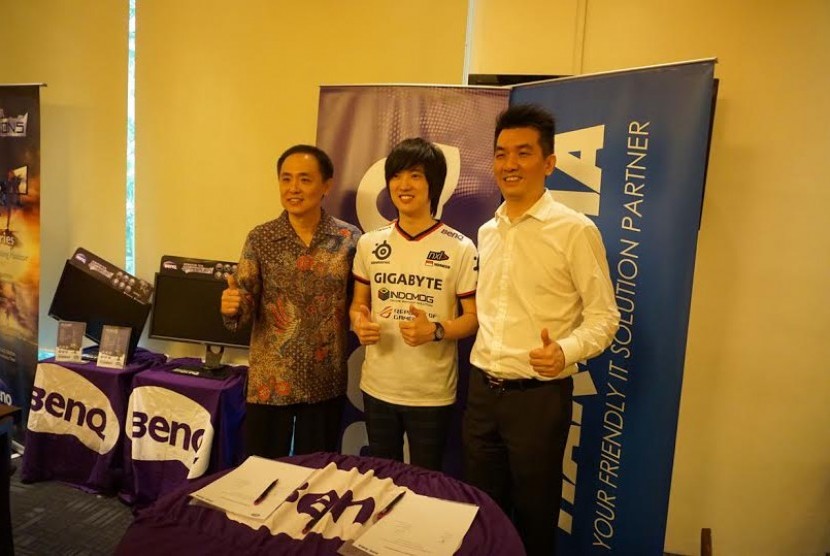 BenQ Indonesia menggandeng PT Harrisma Informatika Jaya untuk memperluas pemasaran produk gaming