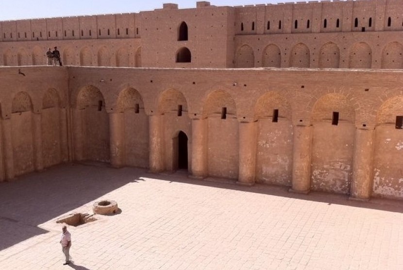 Benteng al-ukhaidir.