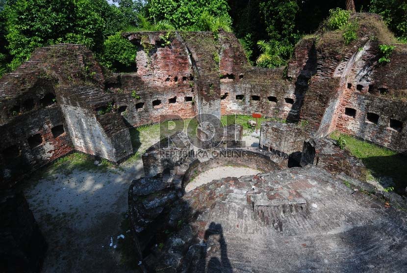 Benteng Martello yang terletak di Pulau Bidadari tak jauh dari Pulau Onrust, Kepulauan Seribu, Jakarta Utara, Jakarta. 