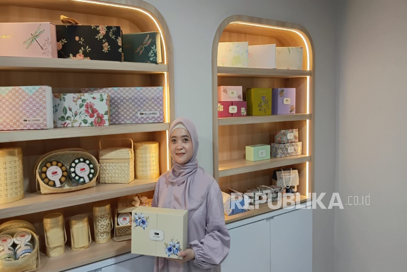 Buat Kue dari Kecombrang, Produsen Kue Kering J&C Cookies Targetkan Penjualan Naik 25 %