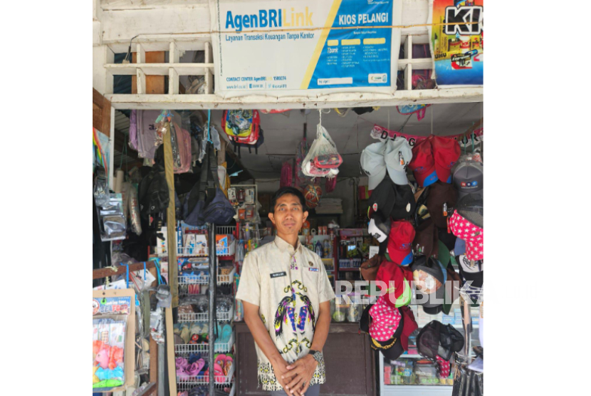 Dirikan AgenBRILink di Pedalaman Papua, Guru Ini Dorong Inklusi Keuangan Bagi Warga