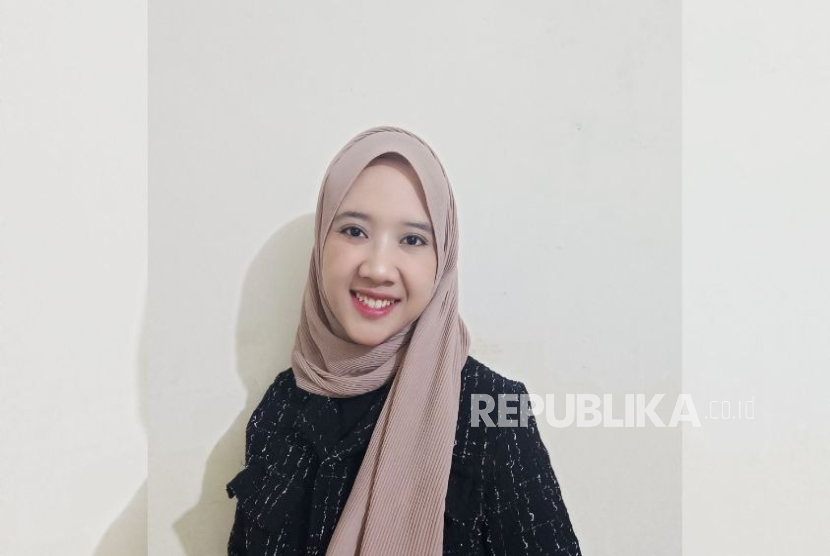Bernika Irnadianis Iffada, alumni Program Studi Sistem Informasi Universitas Bina Sarana Informatika (UBSI) Kampus Tegal.