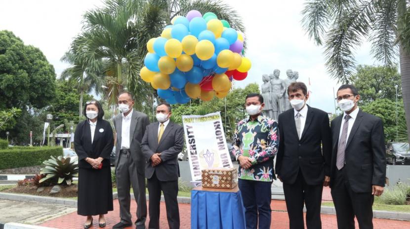 Bertepatan pada Sabtu (12/3/2022), dilaksanakan soft launching Ikopin University dengan mengusung tema “Dengan Teknososiopreneur, Ikopin University Sigap Menata Bersama Indonesia Maju 2045”.