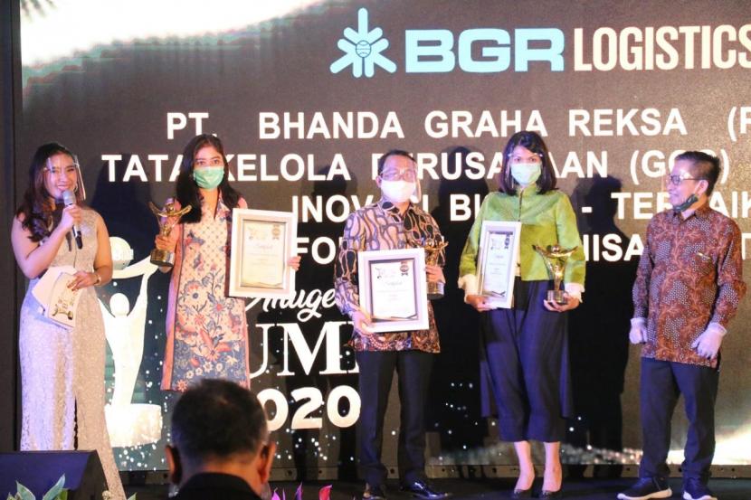 BGR Logistics (Persero) menyabet empat penghargaan dalam ajang anugerah BUMN 2020 di Jakarta, Kamis (9/7).