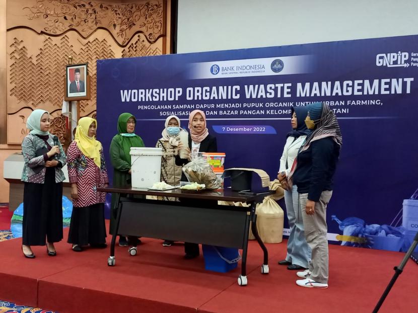 BI Tasikmalaya menggelar kegiatan Workshop Organic Waste Management di Bale Priangan, Kantor Perwakilan BI Tasikmalaya, Kota Tasikmalaya, Rabu (7/12/2022).