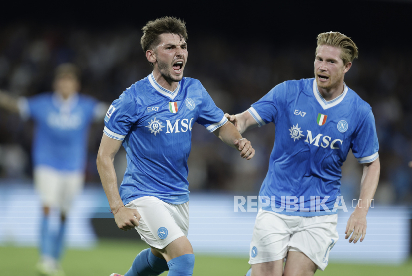 Billy Gilmour mencetak gol untuk Napoli saat menghadapi Pisa dalam lanjutan Serie A Liga Italia di Napoli, Selasa (23/9/2025) dini hari WIB,