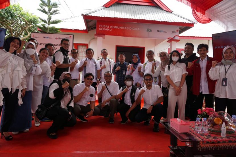 Bimtek implementasi salah satu solusi layanan Smart Village Nusantara.