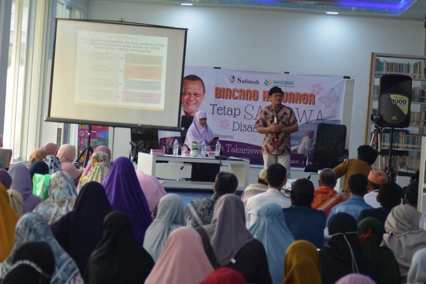 Bincang Keluarga yang diselenggarakan Pimpinan Wilayah Salimah Sulawesi Selatan