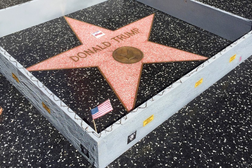 Bintang Donald Trump di Hollywood Walk of Fame.