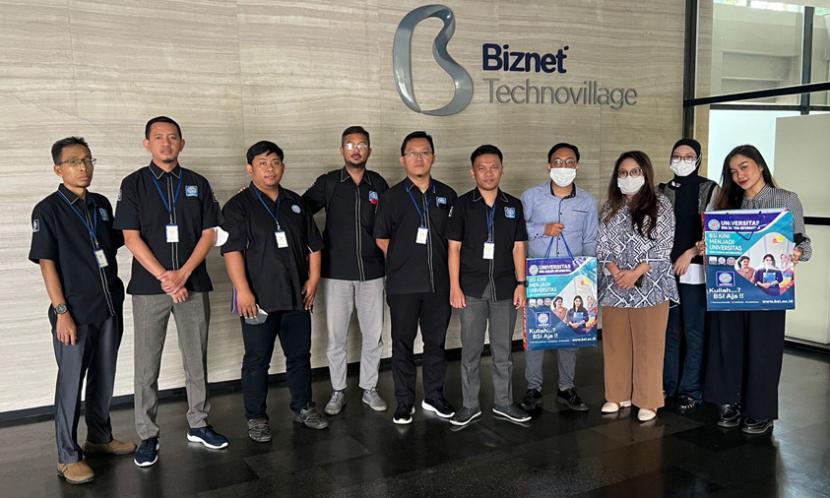 Biro Teknologi Informasi (BTI) Universitas BSI (Bina Sarana Informatika) melakukan kunjungan industri ke Biznet Technovillage, Bogor, Jawa Barat yang dilaksanakan pada Rabu, (8/2/2023) silam.  