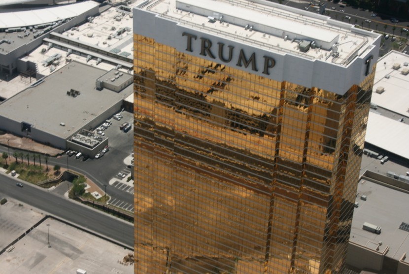 Bisnis hotel Donald Trump terus berencana melakukan ekspansi termasuk ke sejumlah negara berpopulasi Muslim, seperti Indonesia.