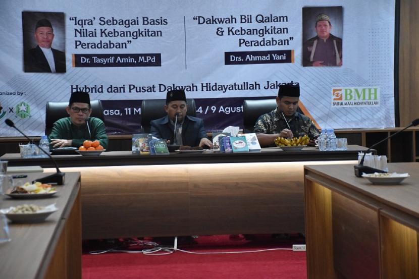 BMH memberikan dukungan kepada Pemuda Hidayatullah dan Korps Muballig Hidayatullah (KMH) dalam even Kuliah Peradaban di Gedung Pusat Dakwah Hidayatullah Jakarta, Selasa (9/8/2022).