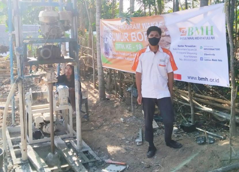 BMH mewujudkan sumur bor ke-11 untuk warga yang mengalami krisis air bersih  di Nusa Tenggara Barat (NTB), tepatnya di Dusun Pelah Lauk, Desa Mareje Timur, Lembar, Lombok Barat. 