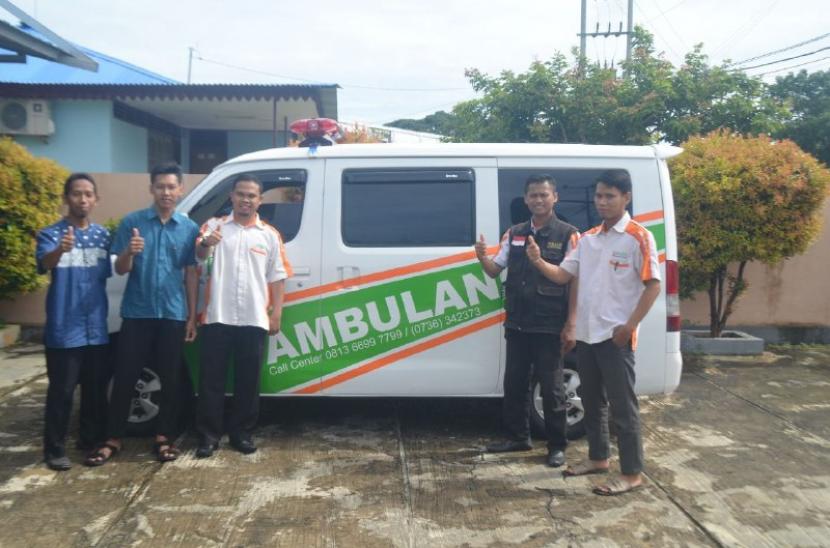 BMH Perwakilan Bengkulu meluncurkan ambulans.