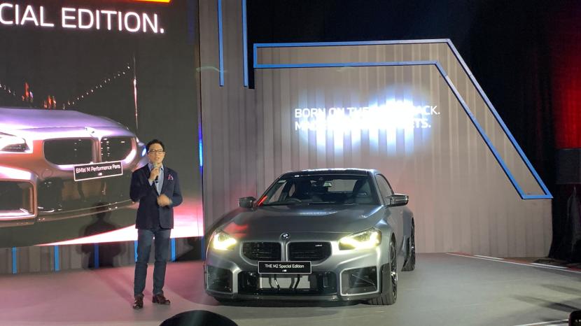 BMW Indonesia resmi merilis edisi terbatas dari dua series yaitu M2 Couple Special dan M4 CS di Indonesia.