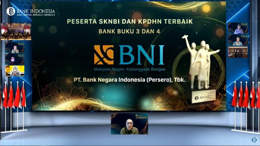 BNI mendapatkan dua award sekaligus dari Bank Indonesia yaitu Penghargaan Bank Konvensional Pendukung Pengendalian Moneter Rupiah dan Valas Terbaik serta Penerima Penghargaan Bank Peserta Sistem Kliring Nasional Bank Indonesia (SKNBI) dan Kantor Pengelolaan Daftar Hitam Nasional (KPDHN) Terbaik Bank BUKU 3 dan BUKU 4.