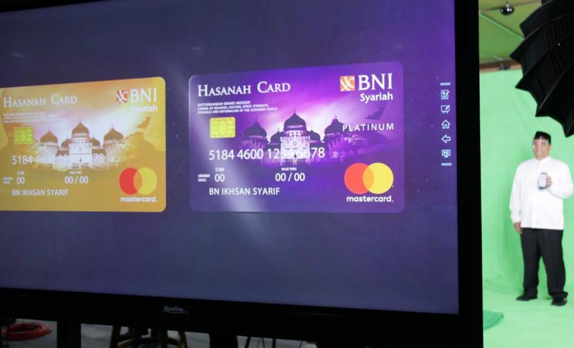 BNI Syariah secara resmi meluncurkan Kartu Pembiayaan BNI iB Hasanah Card Desain Khusus Qanun Aceh secara virtual, Sabtu (19/12). 