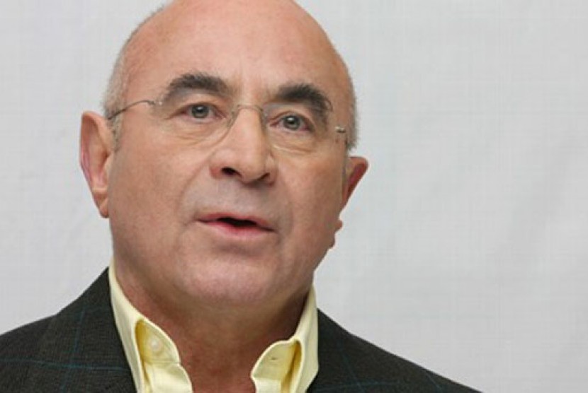 Bob Hoskins