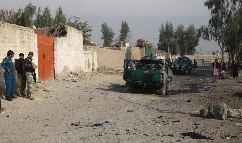 Bom mobil mengguncang Afghanistan, Ahad (20/12). Belum ada pihak yang mengaku bertanggung jawab atas insiden tersebut.