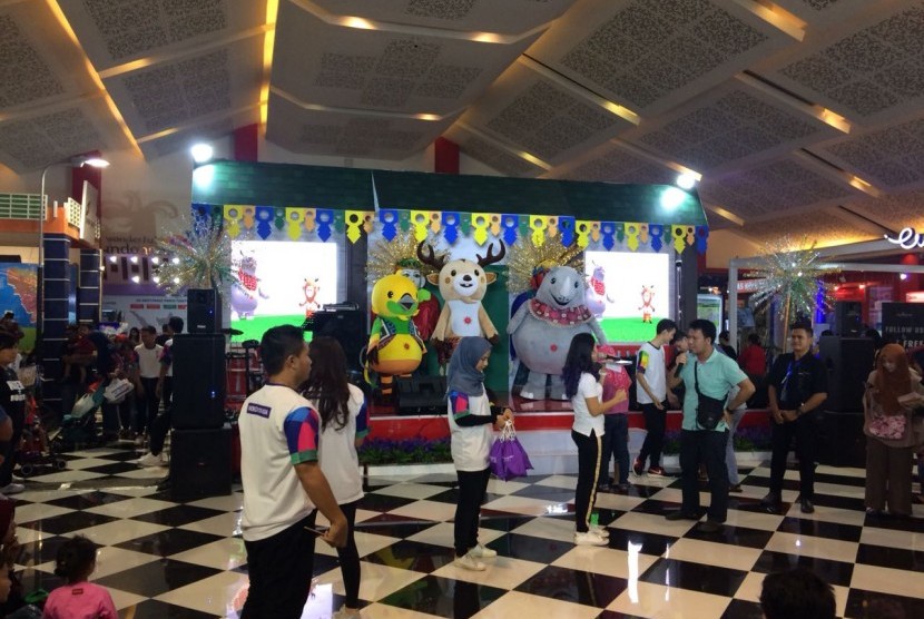 Booth INASGOC di Jakarta Fair Kemayoran, untuk promosi Asian Games 2018