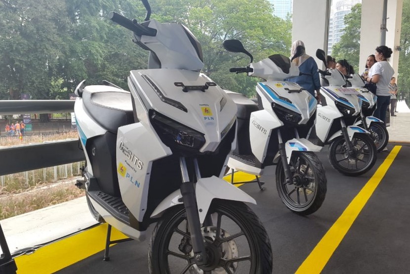 Booth PLN di IIMS Motobike Expo 2019