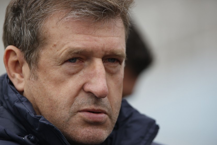 Bosnia national team coach Safet Susic answers journalists' questions during a training session at a stadium in the Sarajevo suburb of Hrasnica, Bosnia on Tuesday, Oct. 8, 2013. Bosnia will play Liechtenstein in their World Cup Group G qualifier on Friday 