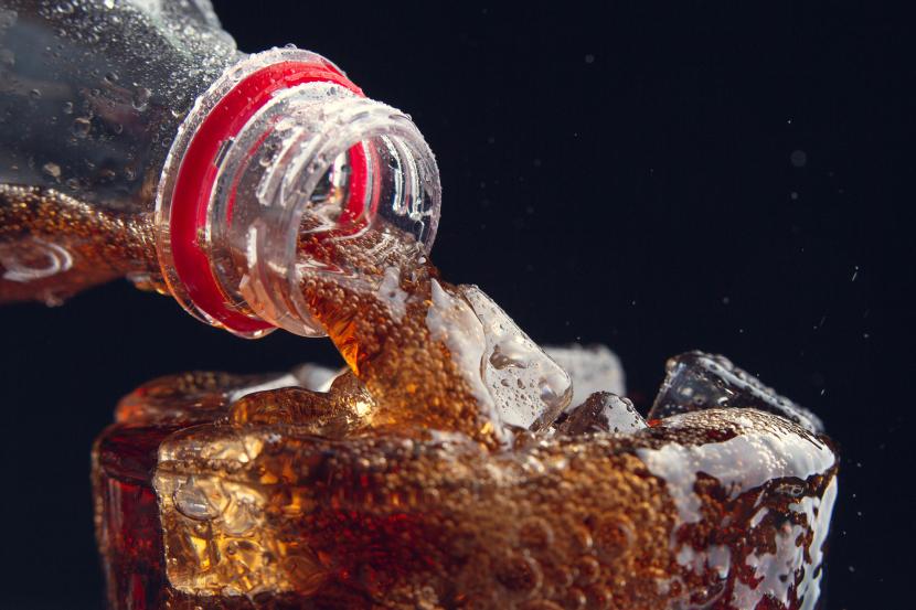 Botol plastik coca cola disebut tidak bisa didaur ulang dengan mudah 100 persen.