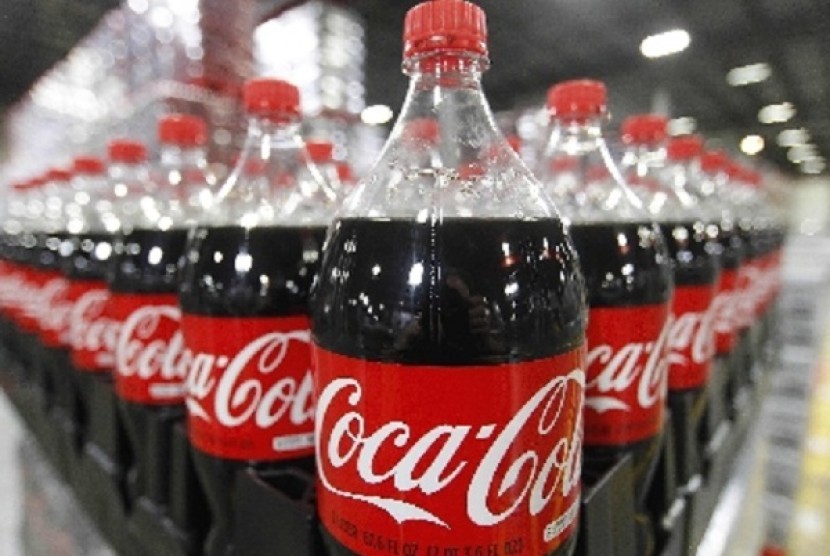Bottles of Coca-Cola are seen in a warehouse at the Swire Coca-Cola facility in Draper, Utah. (file photo)