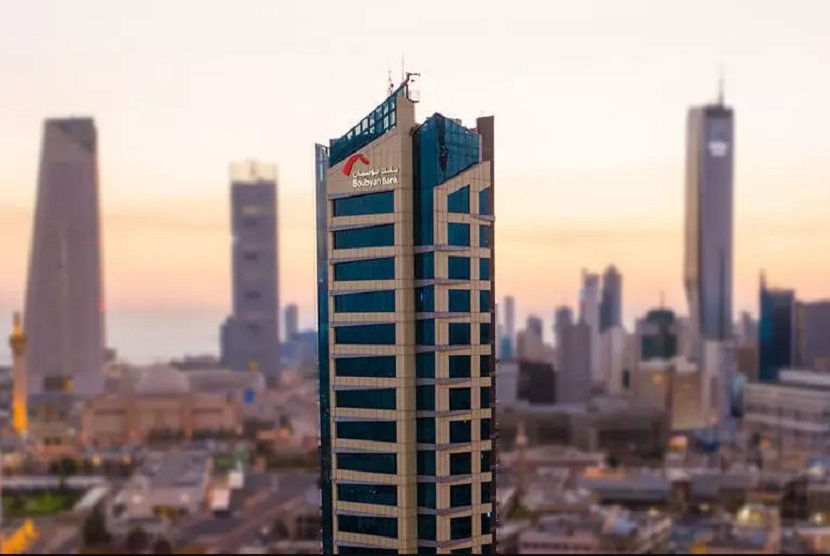 Boubyan Bank Group telah meluncurkan Nomo, bank digital syariah Inggris yang berlisensi penuh. Nomo menawarkan rekening bank Inggris yang sesuai dengan hukum syariah untuk nasabah di Kuwait dan Timur Tengah.