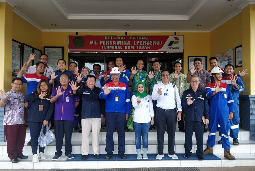 BPH Migas bersama Komisi VII DPR mengunjungi KilangTPPI Tuban.