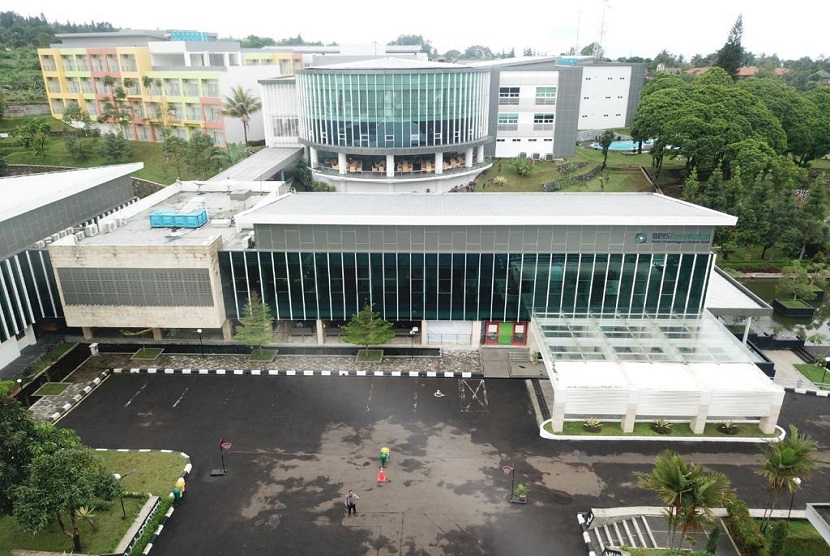 BPJS Kesehatan resmi mengalihgunakan sementara Gedung Corporate University sebagai tempat isoman khusus bagi pegawai dan Tenaga Alih Daya (TAD) BPJS Kesehatan beserta keluarganya yang terkonfirmasi positif Covid-19.