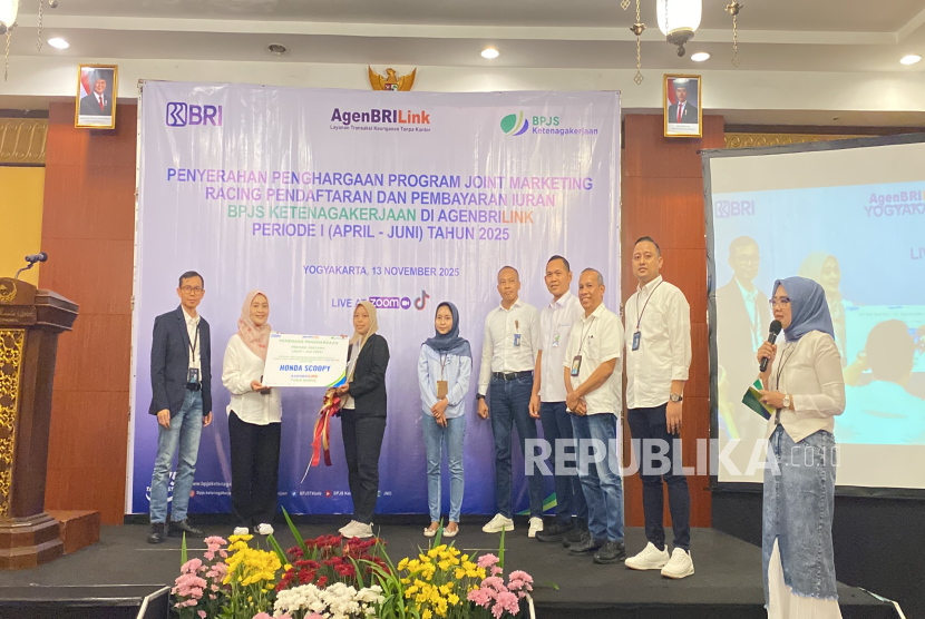 AgenBRILink Berprestasi Terima Penghargaan Racing Joint Marketing BPJS Ketenagakerjaan–BRI di Yogya