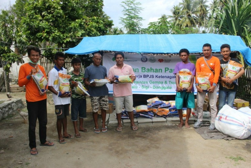 BPJS Ketenagakerjaan bersama Rumah Zakat membantu warga di pedalaman Sigi.