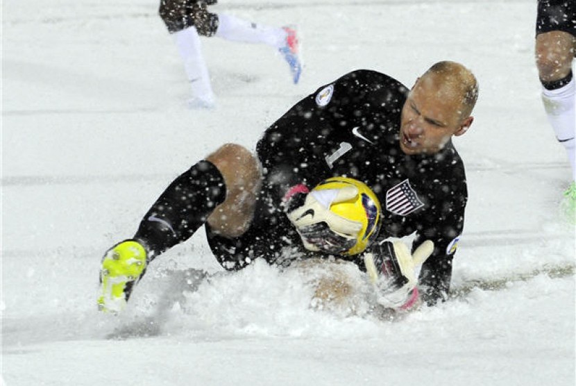 Brad Guzan 