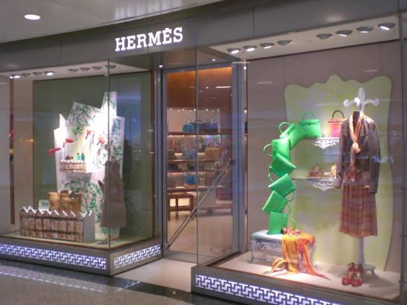 Hermes beri pertunjukan 'catwalk' di hanggar bandara dalam Paris Fashion Week (Foto: brand Hermes)