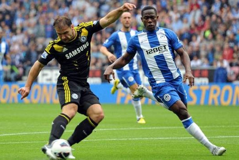 Branislav Ivanovic saat mencetak gol ke gawang Wigan