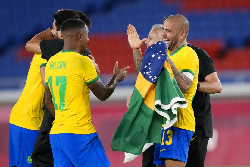 Brazil meraih emas sepak bola Olimpiade Tokyo usai mengalahkan Spanyol di Final dengan skor 2-1 pada laga di Stadion Internasional Yokohama, Sabtu (7/8).