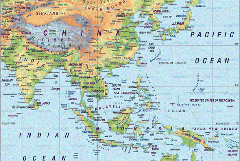  South China Sea is located at the farthest ends of the Pacific and Indian Oceans. (map) 