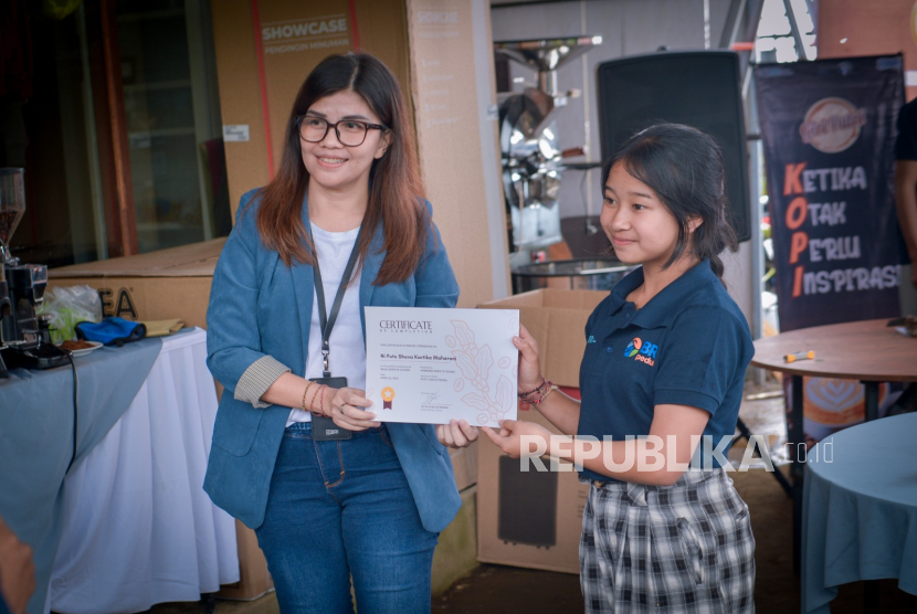 BRI mendukung Kelompok Wanita Tani (KWT) Sari Amerta Giri yang berada di Dusun Asah Panji, Desa Wanagiri, Sukasada, Bali.