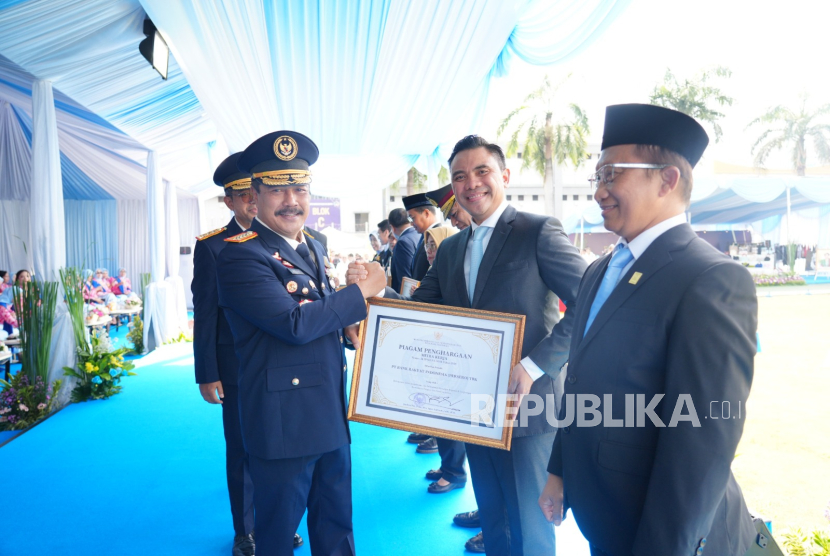 Dukung Program Strategis Pemerintah, BRI Terima Penghargaan dari Kementerian IMIPAS
