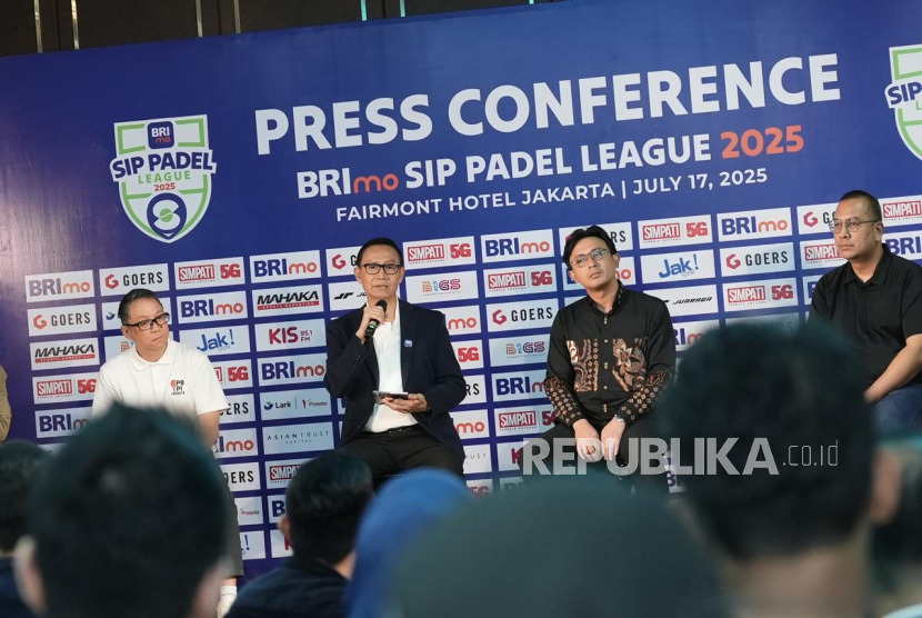 BRI menghelat BRImo SIP Padel League 2025, kompetisi padel antarkomunitas yang berlangsung pada 20 Juli hingga November 2025.