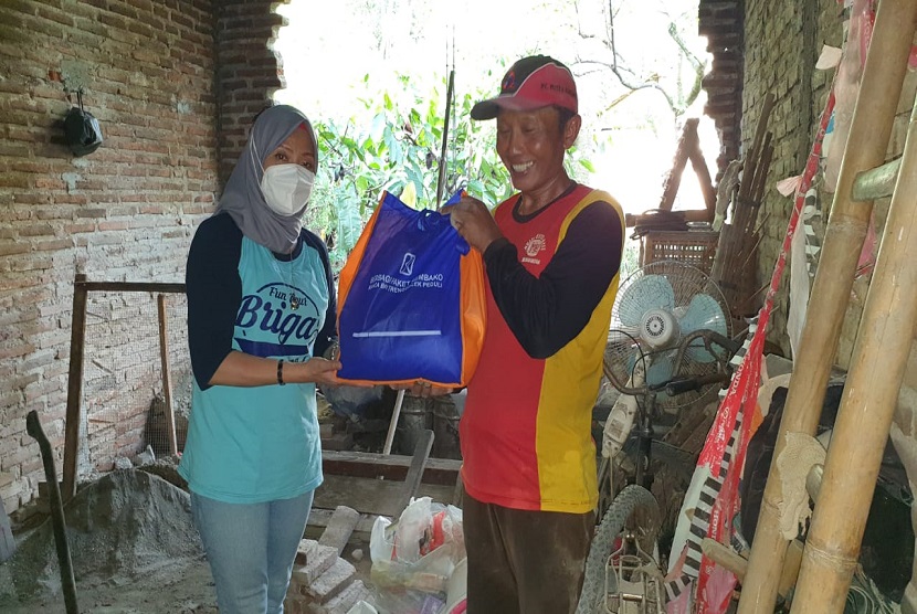 BRI menyalurkan bantuan tanggap bencana kepada masyarakat di wilayah Malang dan Jawa Timur setelah gempa bumi melanda wilayah tersebut pada Sabtu (10/4) dan Ahad (11/4).